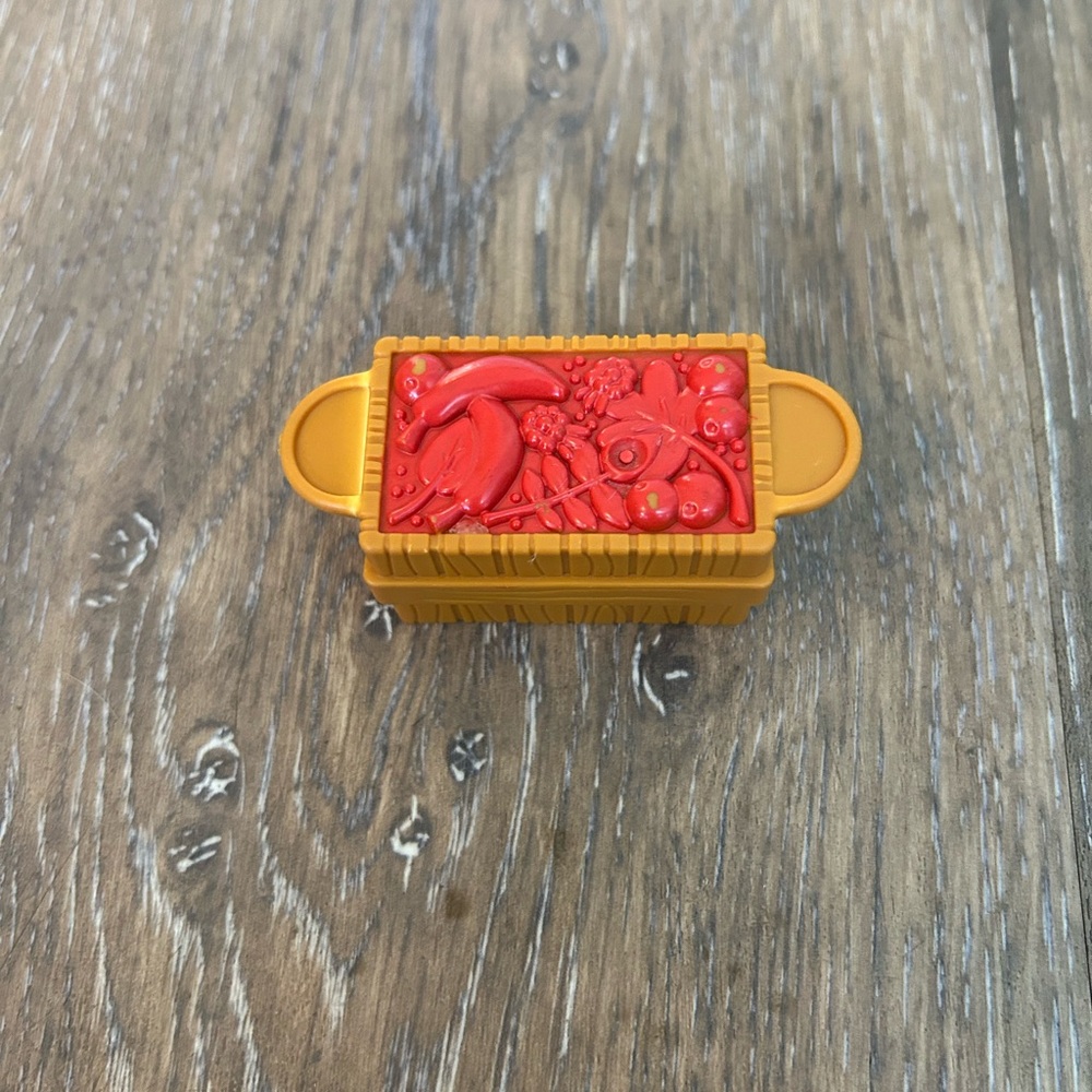 Fisher Price Little People farm stand food crate as is